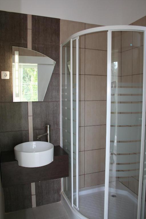 Doris Apartments Шиофок Номер фото